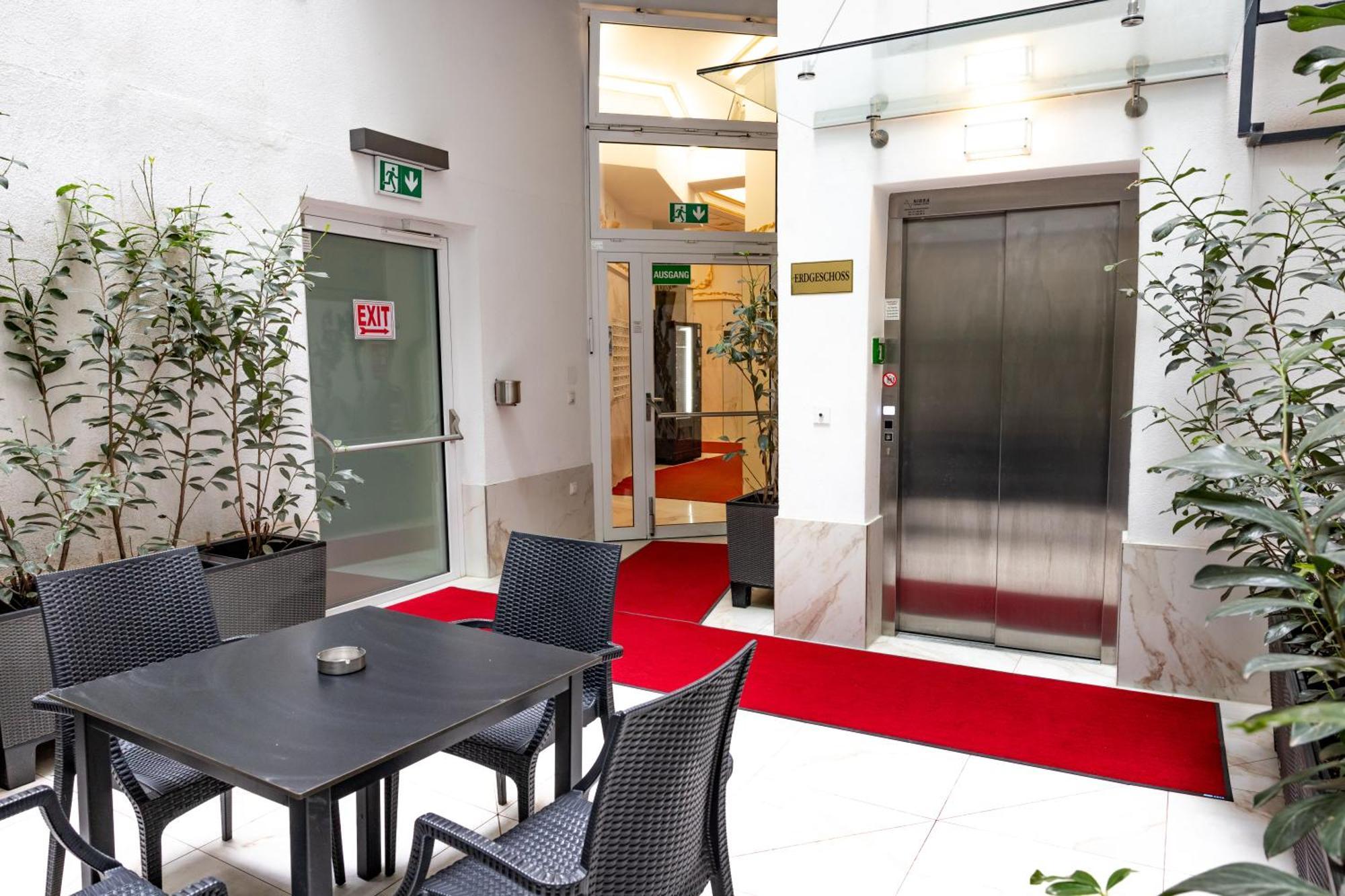 Alon Homes Vienna - Premium City Center Apartments Exterior foto